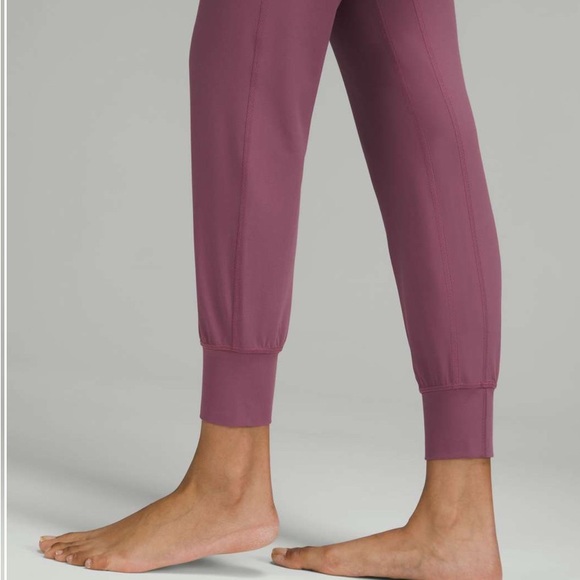 NWOT Lululemon Align High-Rise Jogger
Vintage Plum - Picture 3 of 7